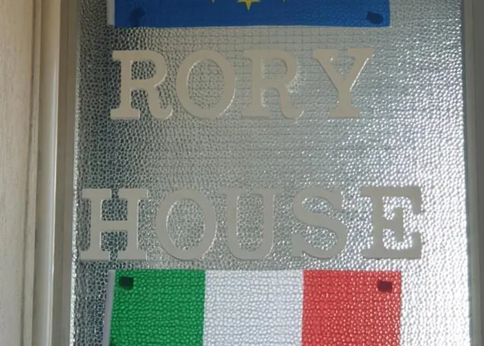 Rory House - Όπως