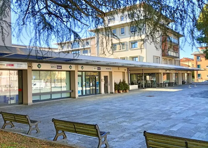 Rory House - *